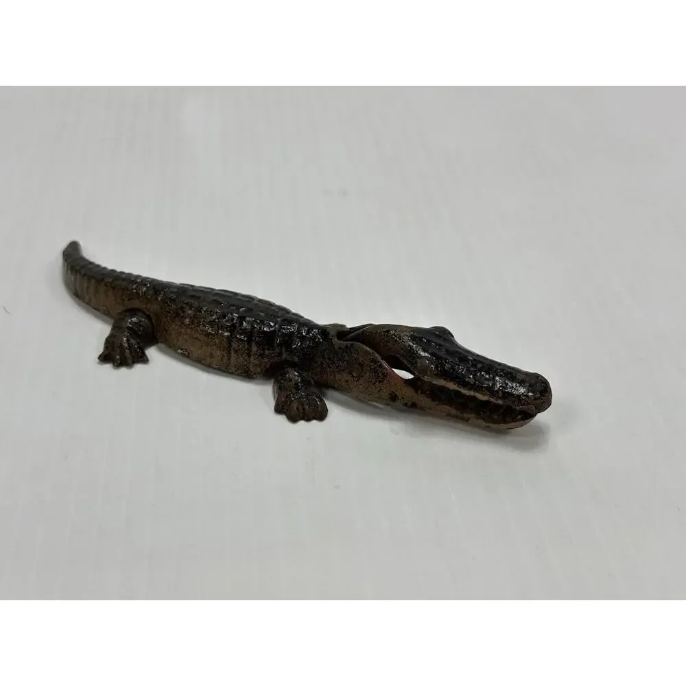 Antique Cold Painted Cast Iron‎ Alligator Crocodile Nut Cracker Patina